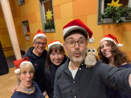 Nikolaus in der Waldorfschule Bargteheide Impro-Langform live in der Waldorfschule Bargteheide. Dein Improtheater für Stormarn, Schleswig-Holstein und Hamburg.